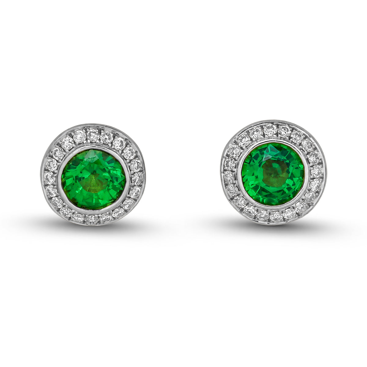 Royal Harmony earring Centered Around a stunning tsavorite set all around pave in diamonds designed by carati jewelry in montreal canada in 14 k 18 k
