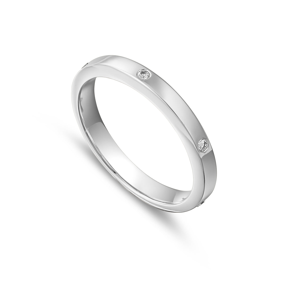 One Love Wedding Band set with 6 gypsy diamonds is designed by carati jewelry in Montreal Canada in 18k 14k