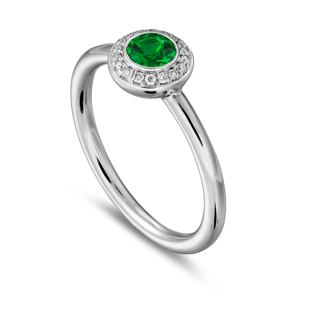 Royal Harmony Ring Centered Around a tsavorite set pave diamonds all around designed by carati jewelry in montreal canada 14 k 18 k