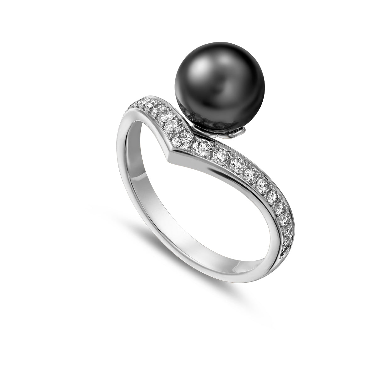 Dreamer ring with natural Tahitian pearl set in pave diamonds is designed by carati jewelry in Montreal Canada in 18k