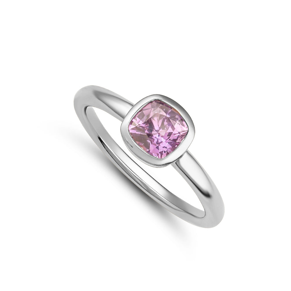 14 k and 18 k white gold purple cushion sapphire in bezel set Carati Jewelry Montreal