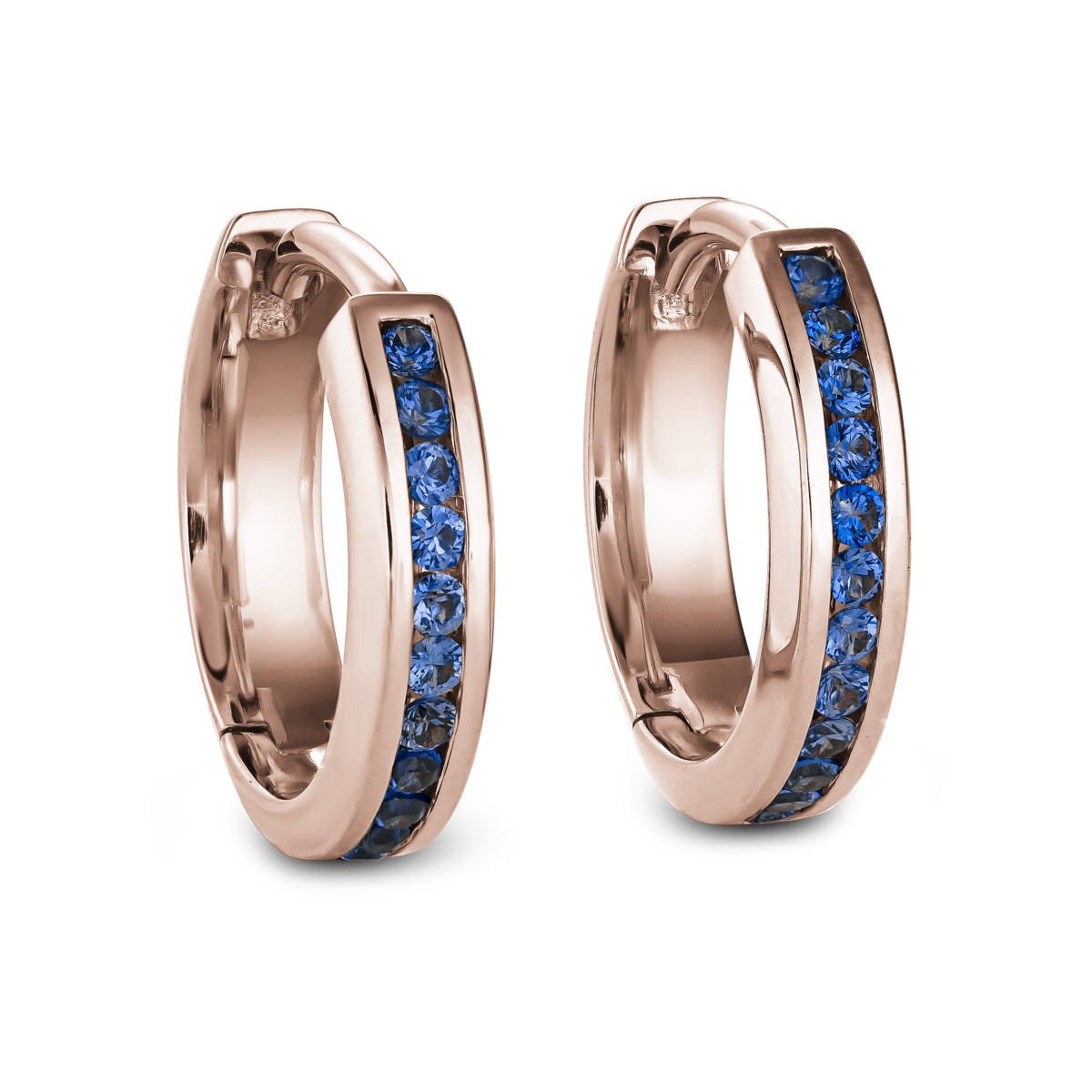 Boucles d'oreilles assorties One Love en saphir bleu serti canal