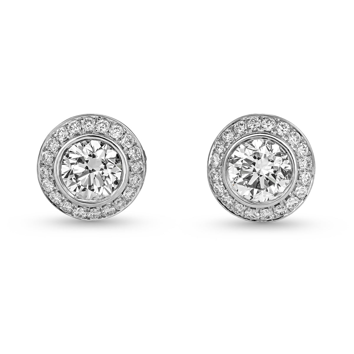 Royal Harmony earring in full diamond pave pet in white gold , earrings canada montreal designed by carati jewelry in montreal