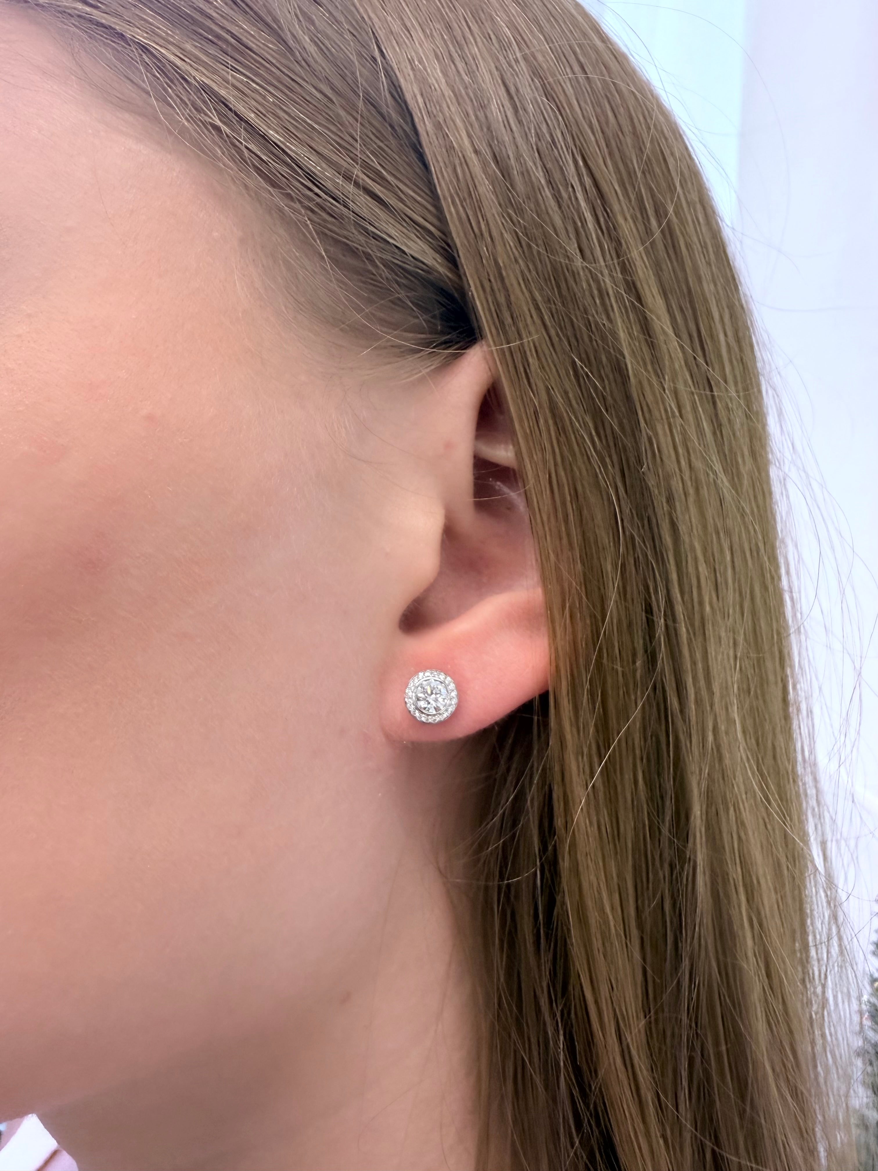 Royal Harmony Earring in Full Diamond