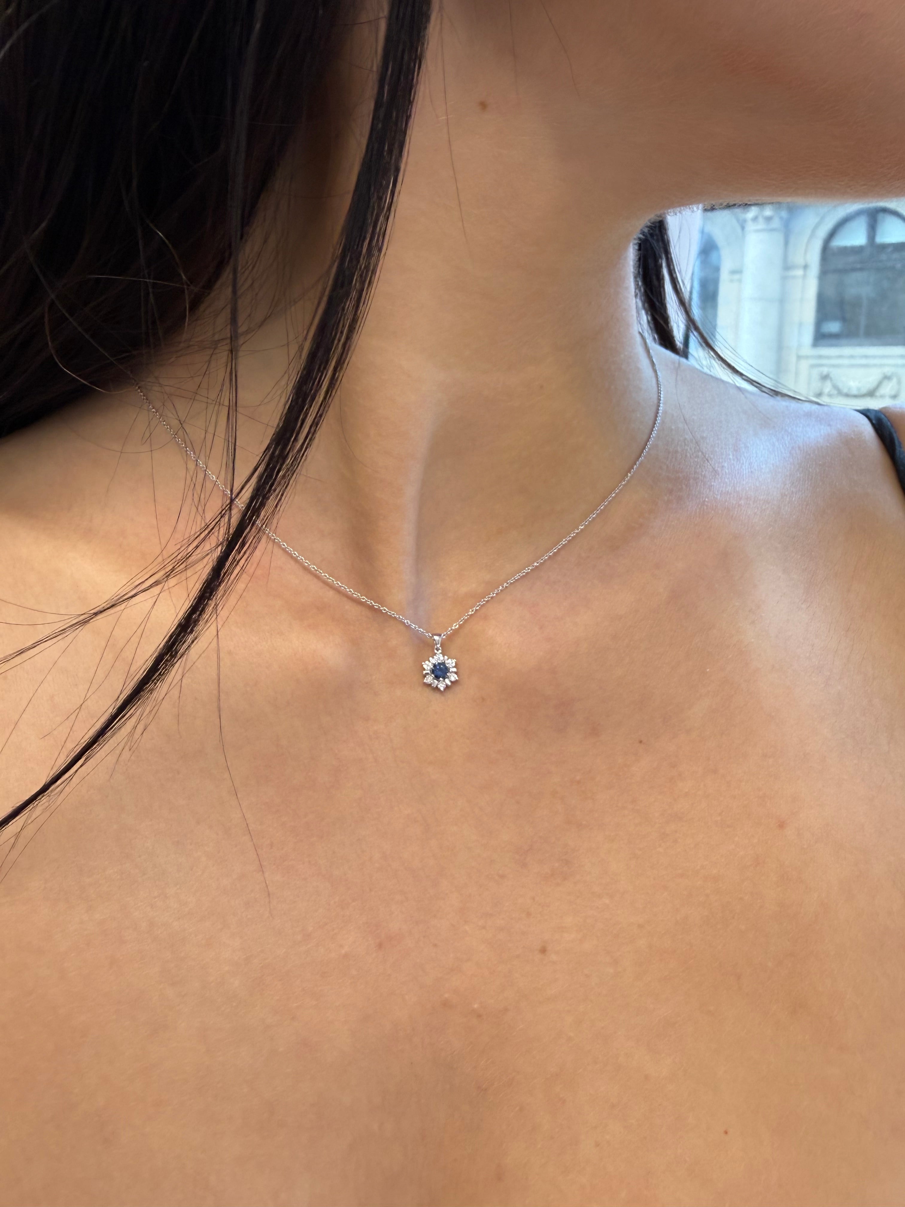Flocon Pendant Set In Royal Blue Sapphire