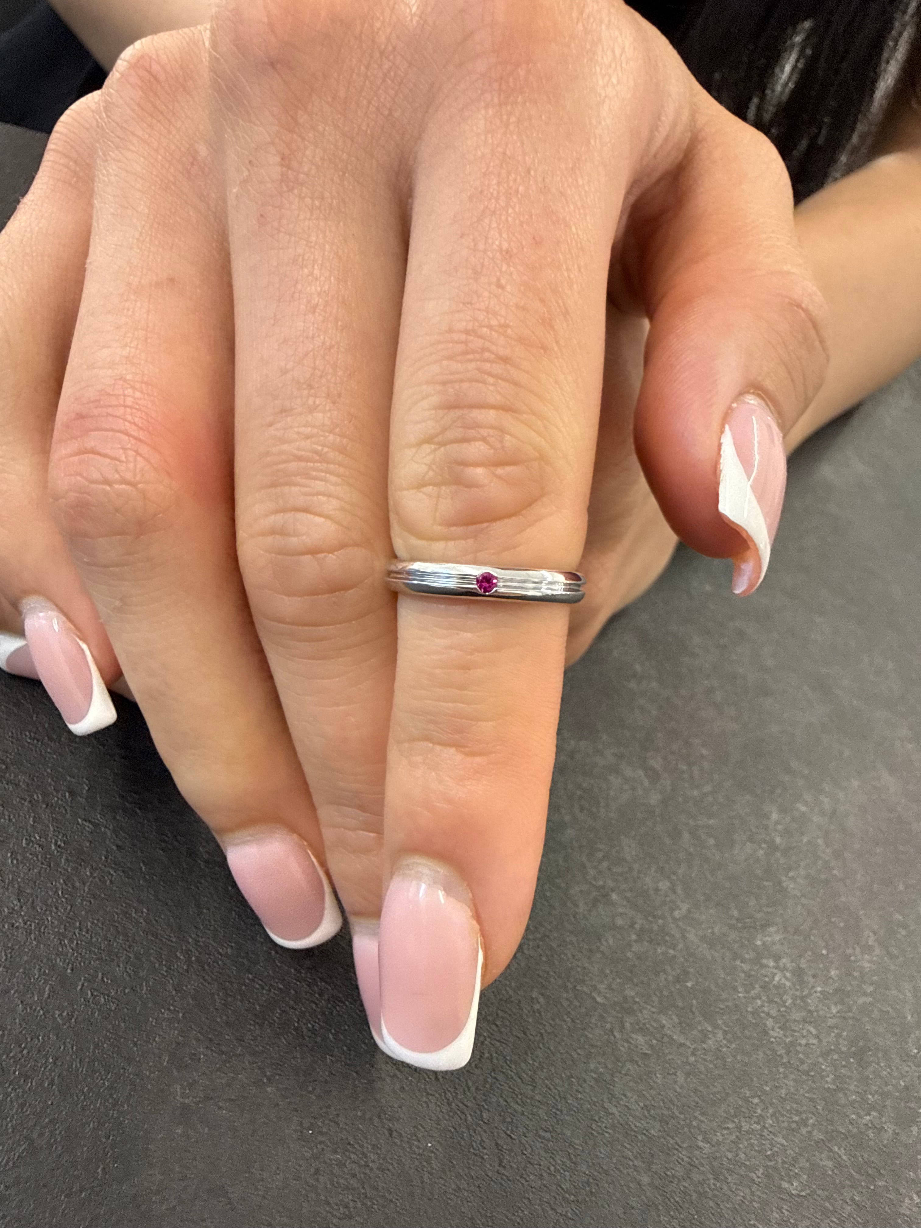 Grooved Wedding Ring Set In Single Ruby for her