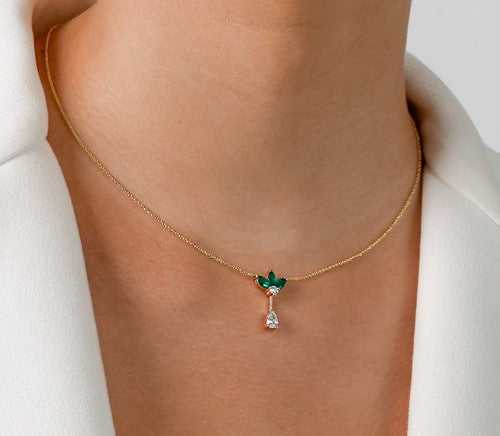 Pendentif Majesté avec émeraudes